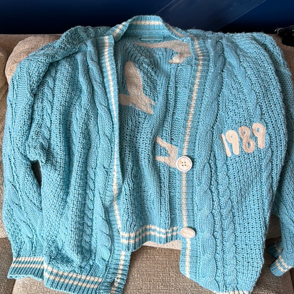 1989 Taylor Swift Cardigan
